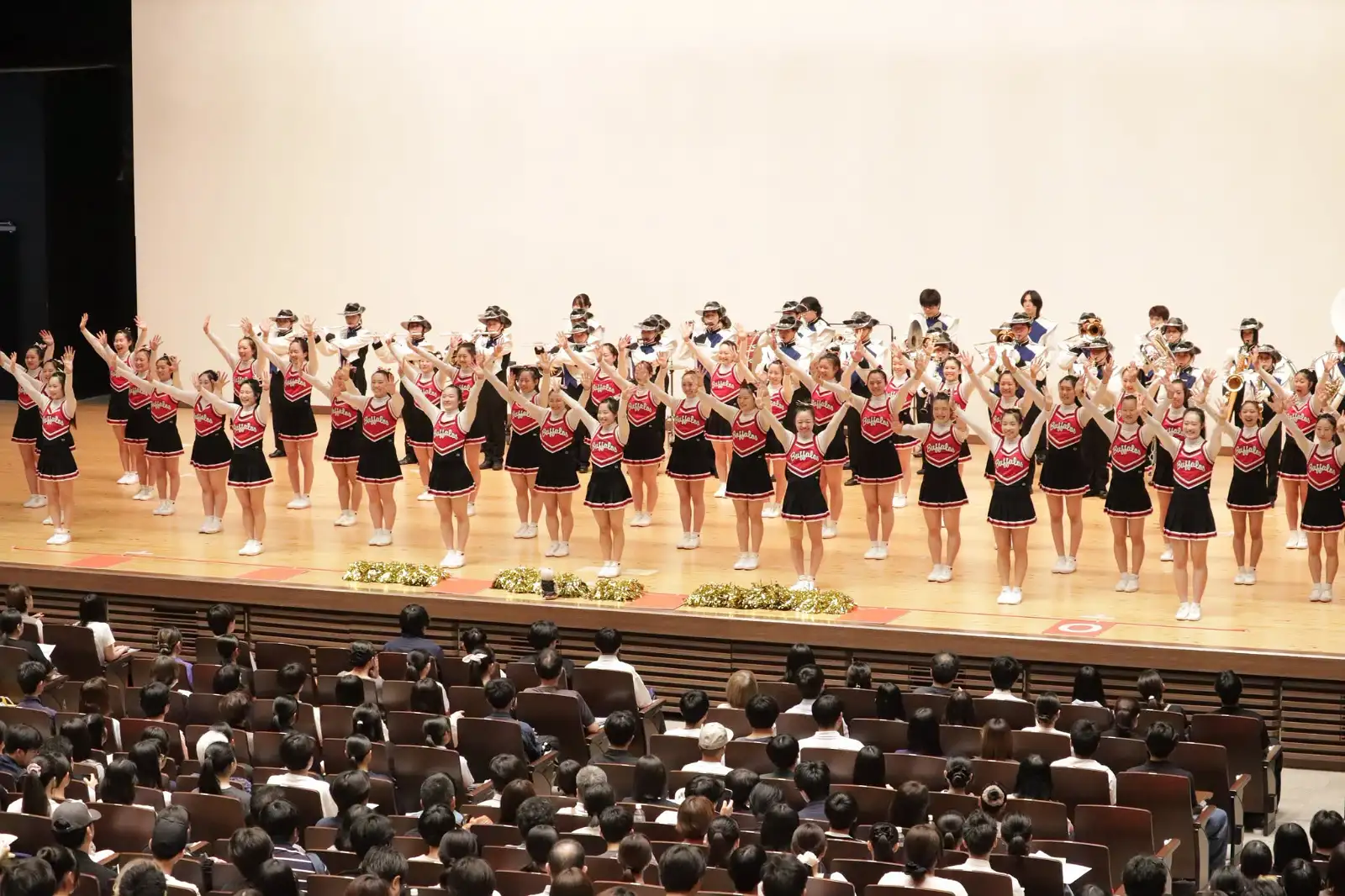 Khám Phá Đại Học Teikyo: Trải Nghiệm Thực Tế, Định Hướng Tương Lai! 🎓