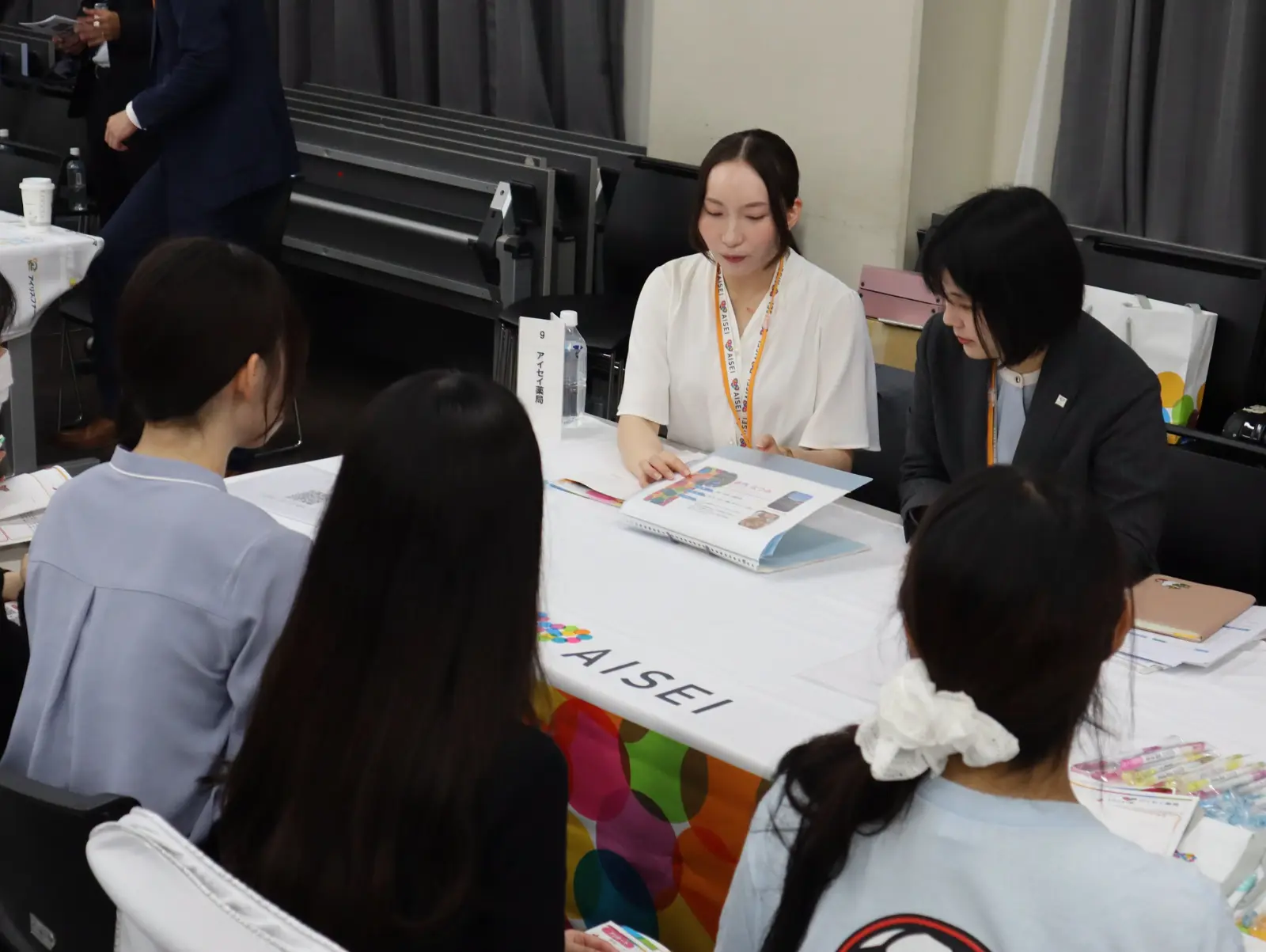 Khoa Dược Đại học Teikyo tổ chức thành công Buổi giao lưu và Trao đổi thông tin với Cựu sinh viên