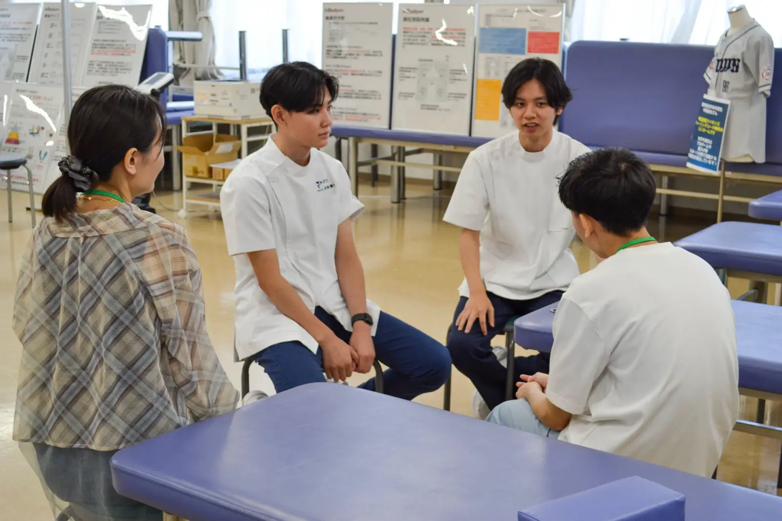 🌟 [Nhìn lại sự kiện] Bùng nổ trải nghiệm Y khoa thực tế tại Ngày hội Open Campus cơ sở Fukuoka!