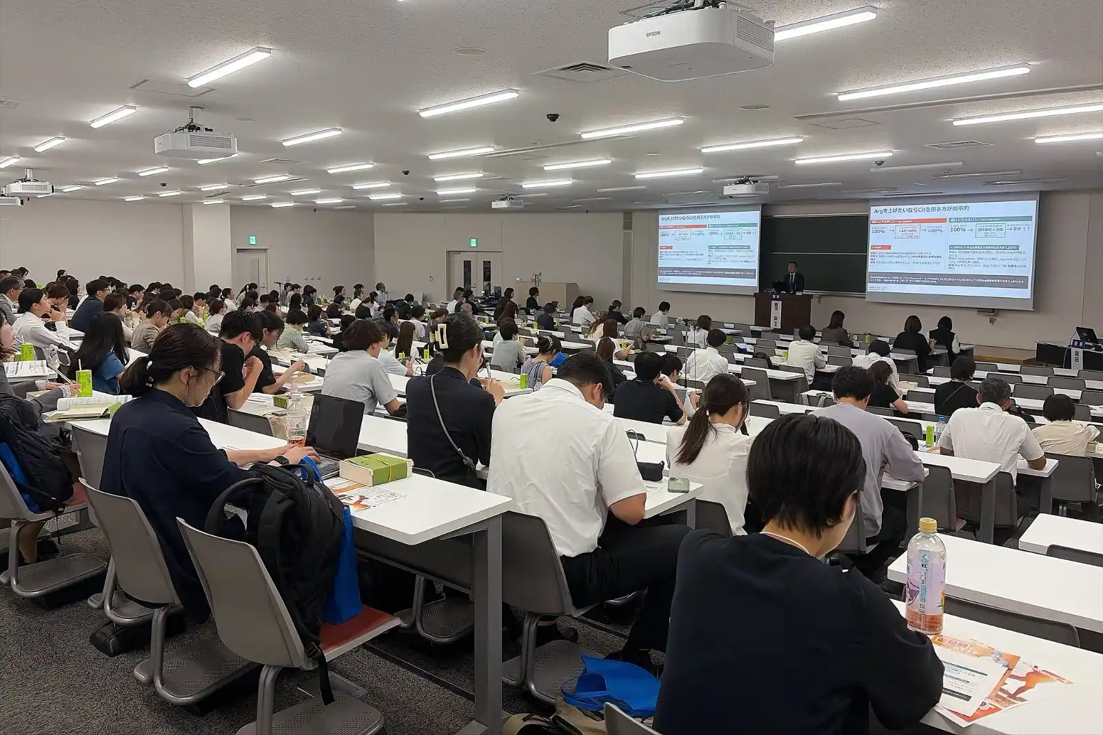 Đại Học Teikyo Đăng Cai Tổ Chức Hội Nghị Dinh Dưỡng Thể Thao Nhật Bản Lần Thứ 12