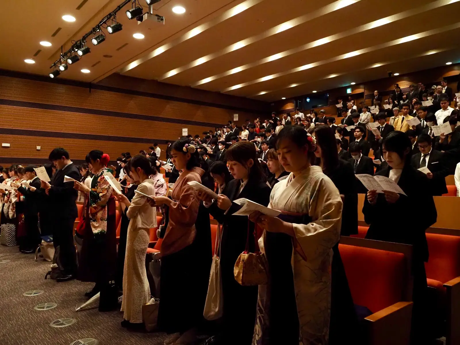 TEIKYO 🎓 Lễ Tốt Nghiệp Học Kỳ I – Năm Học 2026: Đánh Dấu Cột Mốc Mới Của Các Tân Cử Nhân