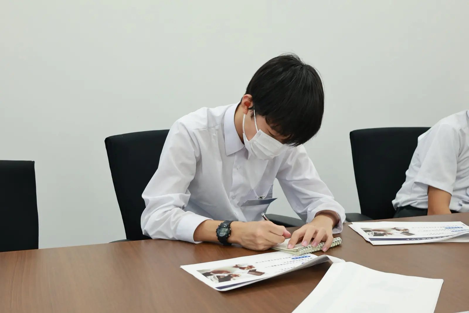 Cơ sở Hachioji tiếp nhận học sinh trường THCS Yuki đến tham gia chương trình trải nghiệm nghề nghiệp