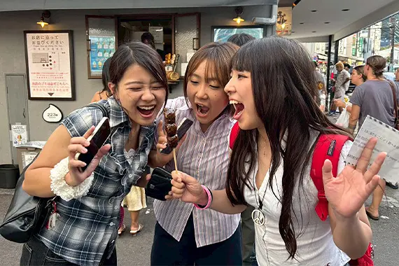 🎓 Khởi Đầu Hành Trình 4 Năm: Tân Sinh Viên Ngành Nắn Chỉnh Xương Khớp Tham Gia Khóa Tập Huấn Hakone